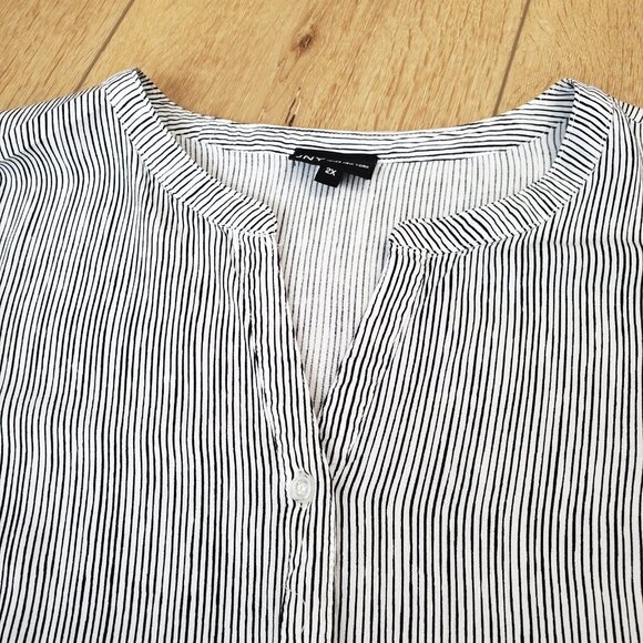 JONES NEW YORK Womens Blouse Size 2X Black & White Stripes Roll Tab Sleeve Top - Picture 5 of 13